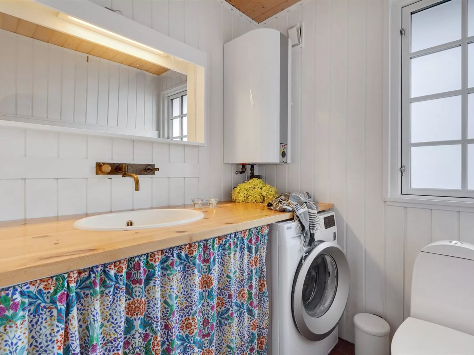 "Aleksi" - 500m from the sea-Inside