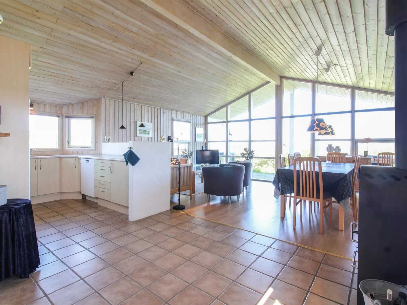 "Terttu" - 300m from the sea-Inside