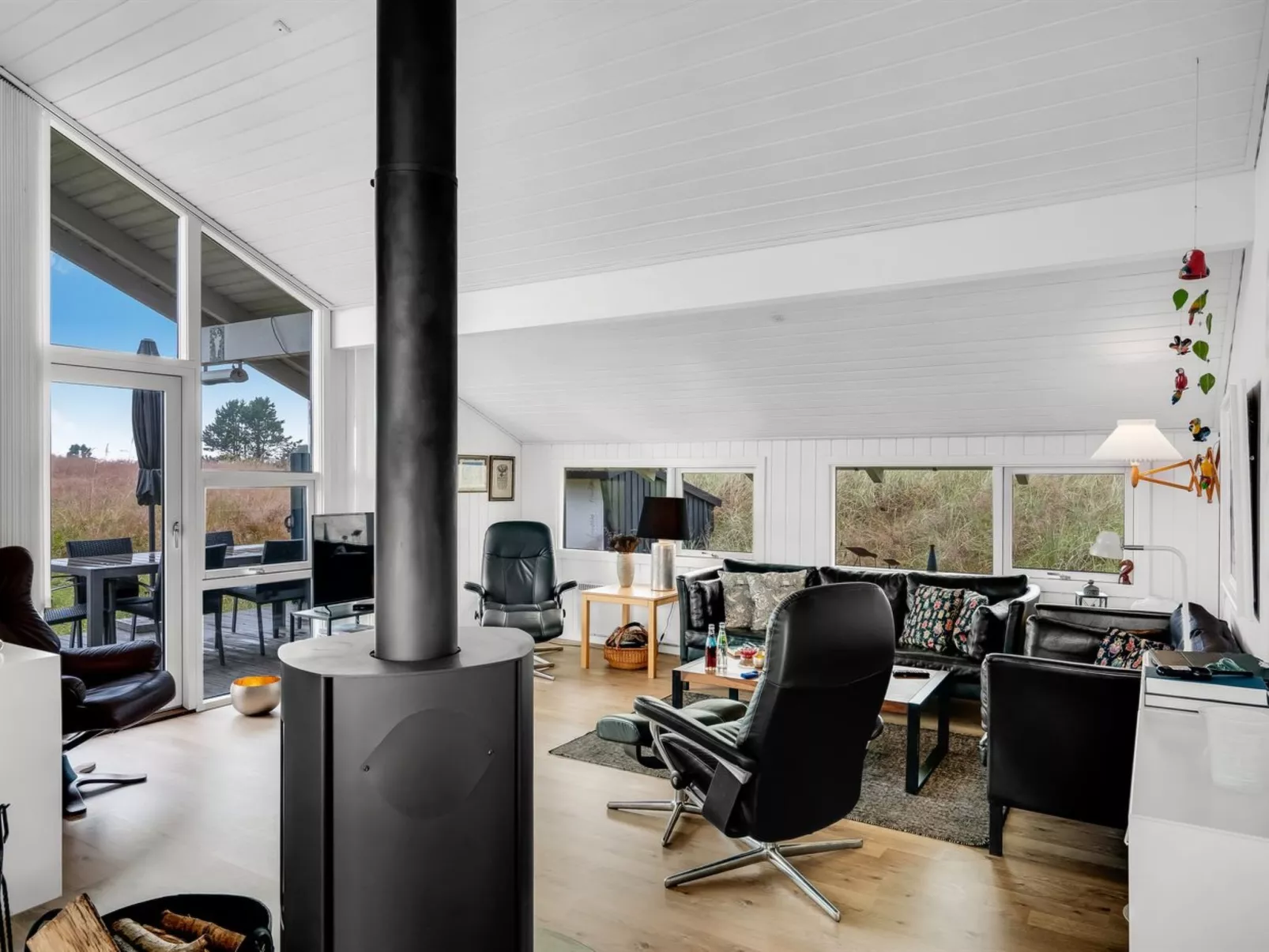 "Bothilda" - 660m from the sea-Inside