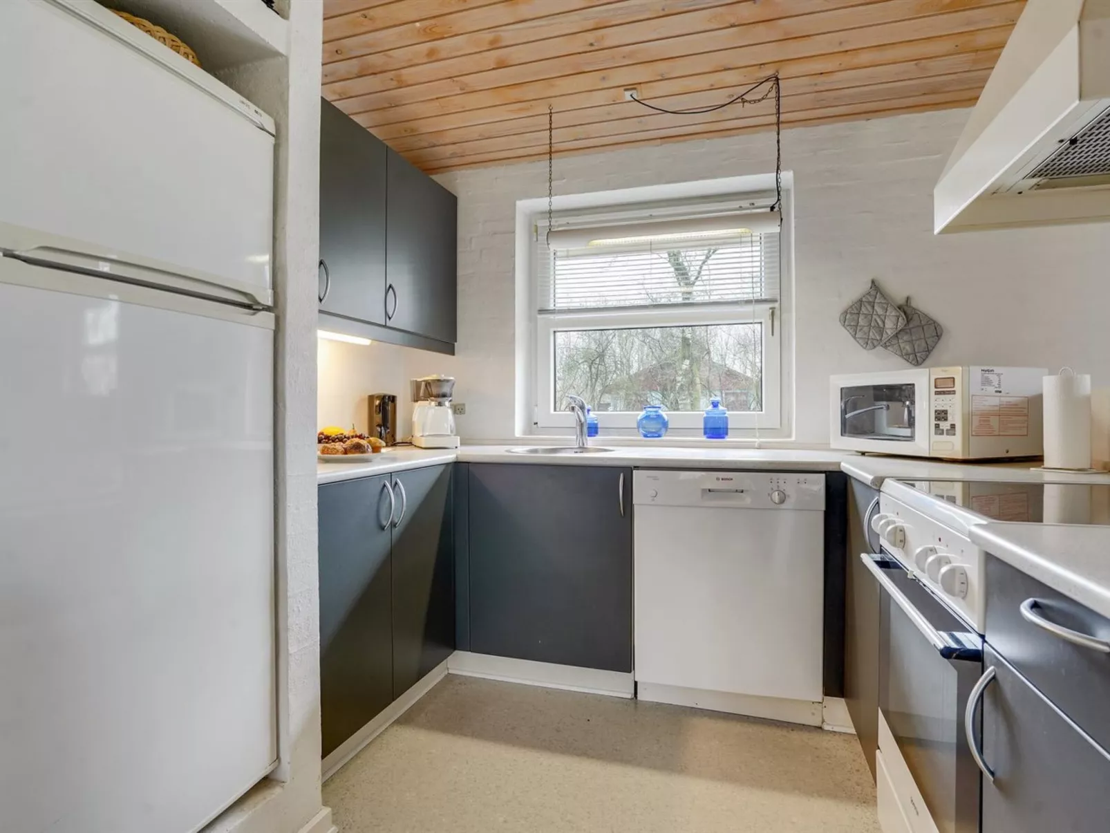 "Bosi" - 28km from the sea-Drinnen