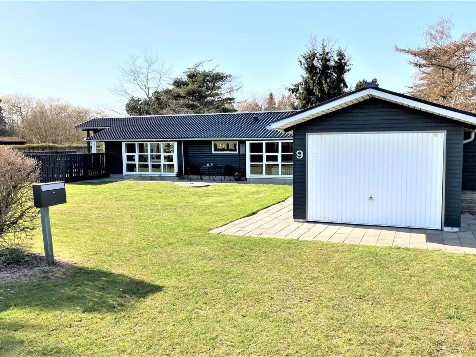 "Aleksa" - 400m from the sea-Draußen