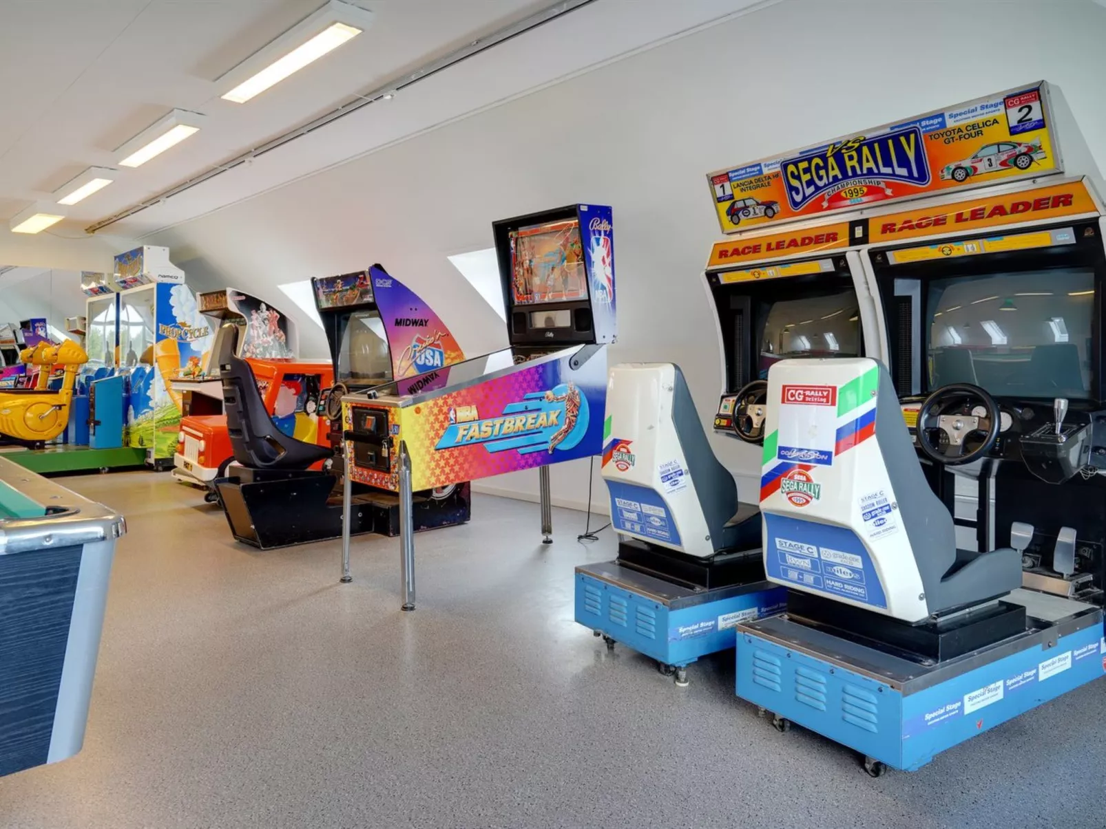 "Silja" - 2.3km from the sea-Drinnen