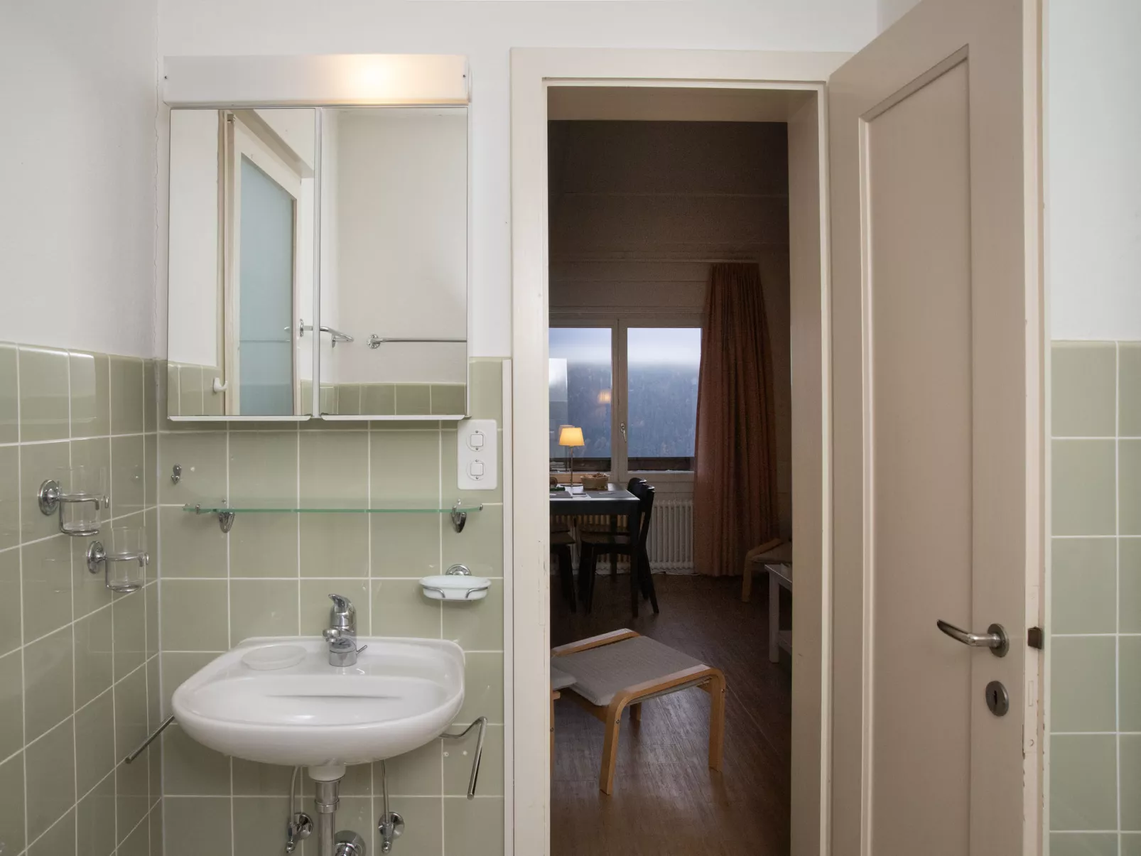 Helene Apt.Diana-Inside