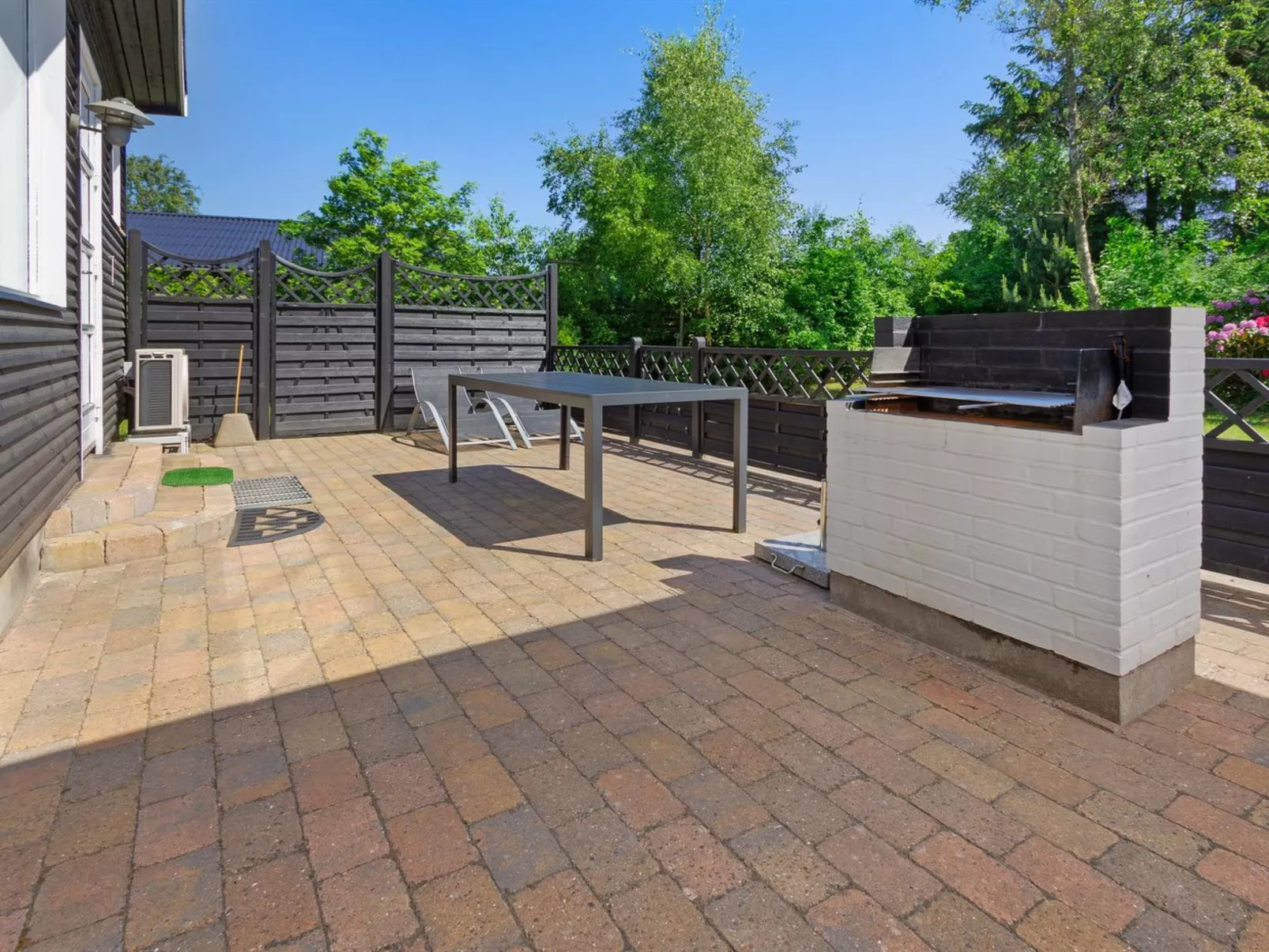 "Raya" - 250m from the sea-Draußen