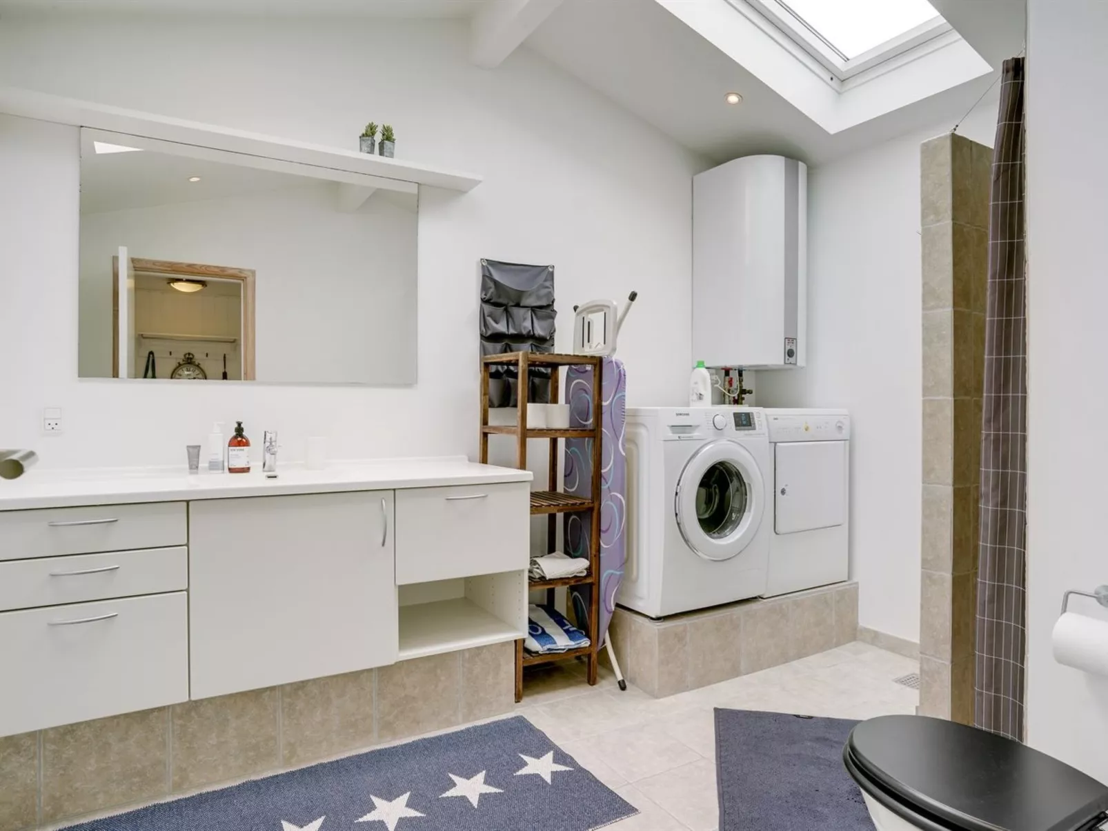 "Gunlef" - 50m from the sea-Inside