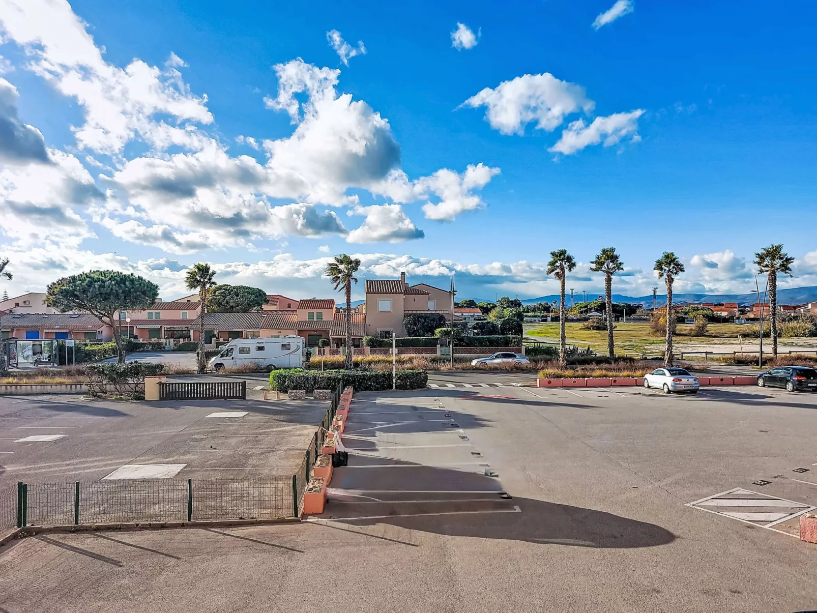 Port Plage 2-Outside