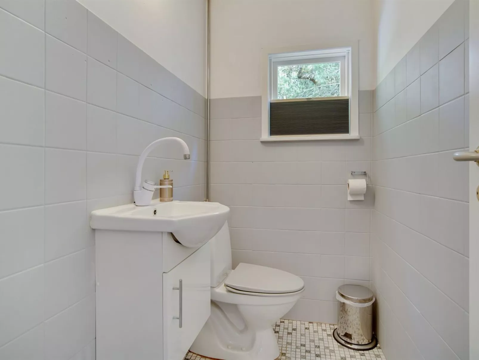 "Gorm" - 300m from the sea-Inside