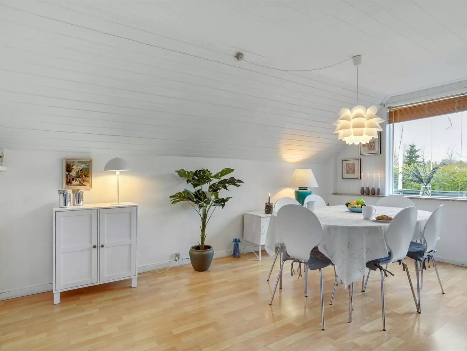 "Marita" - 225m from the sea-Drinnen