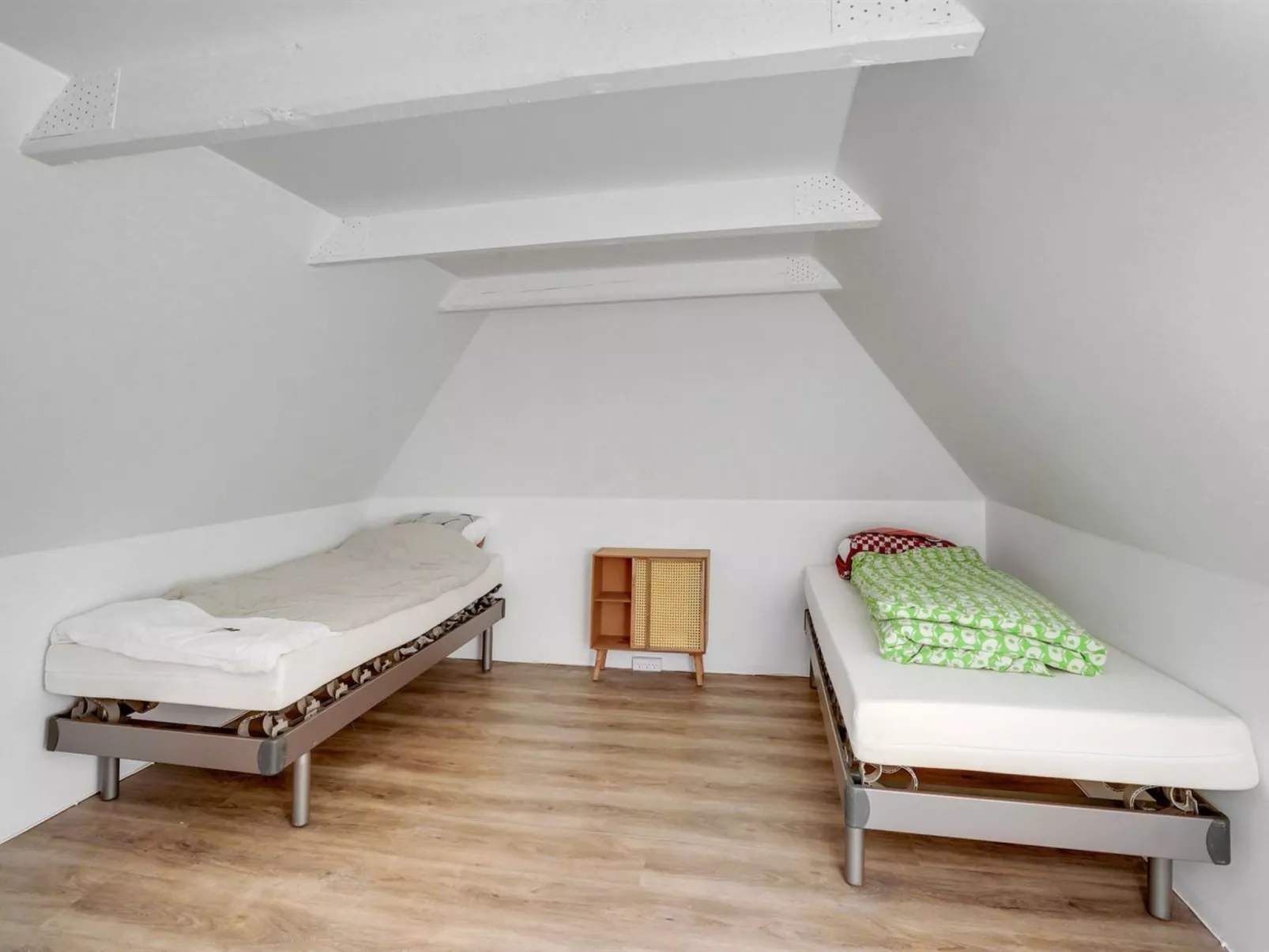 "Aughe" - 25km from the sea-Drinnen