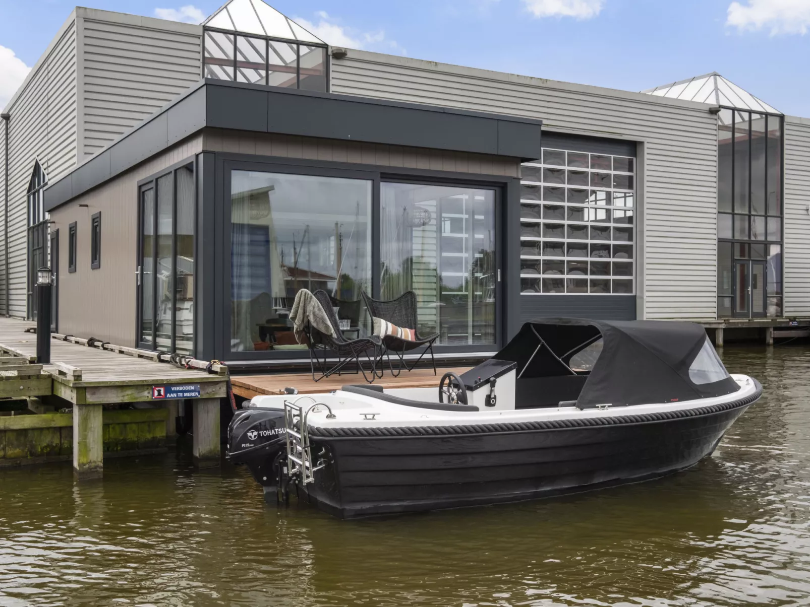 Harboursuite 2 incl. motorboot-Dedans