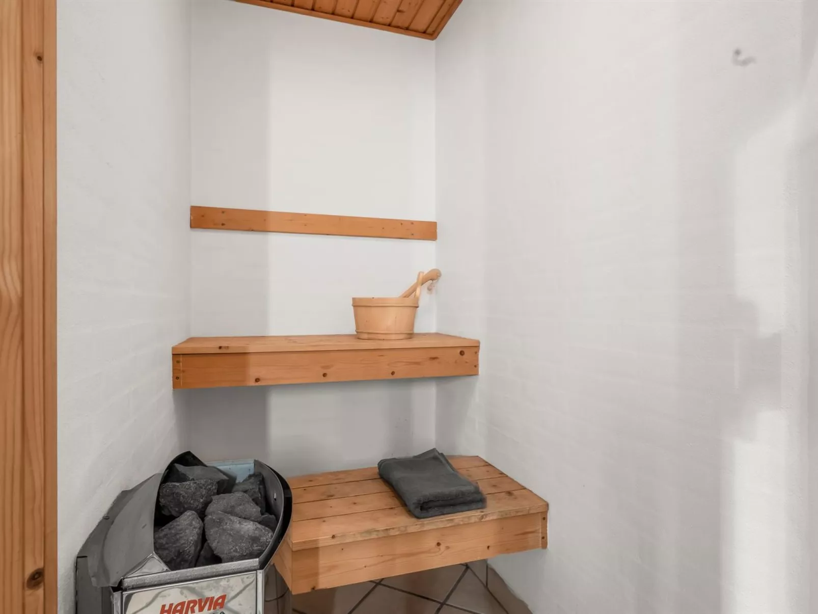 "Tule" - 1.2km from the sea-Dedans