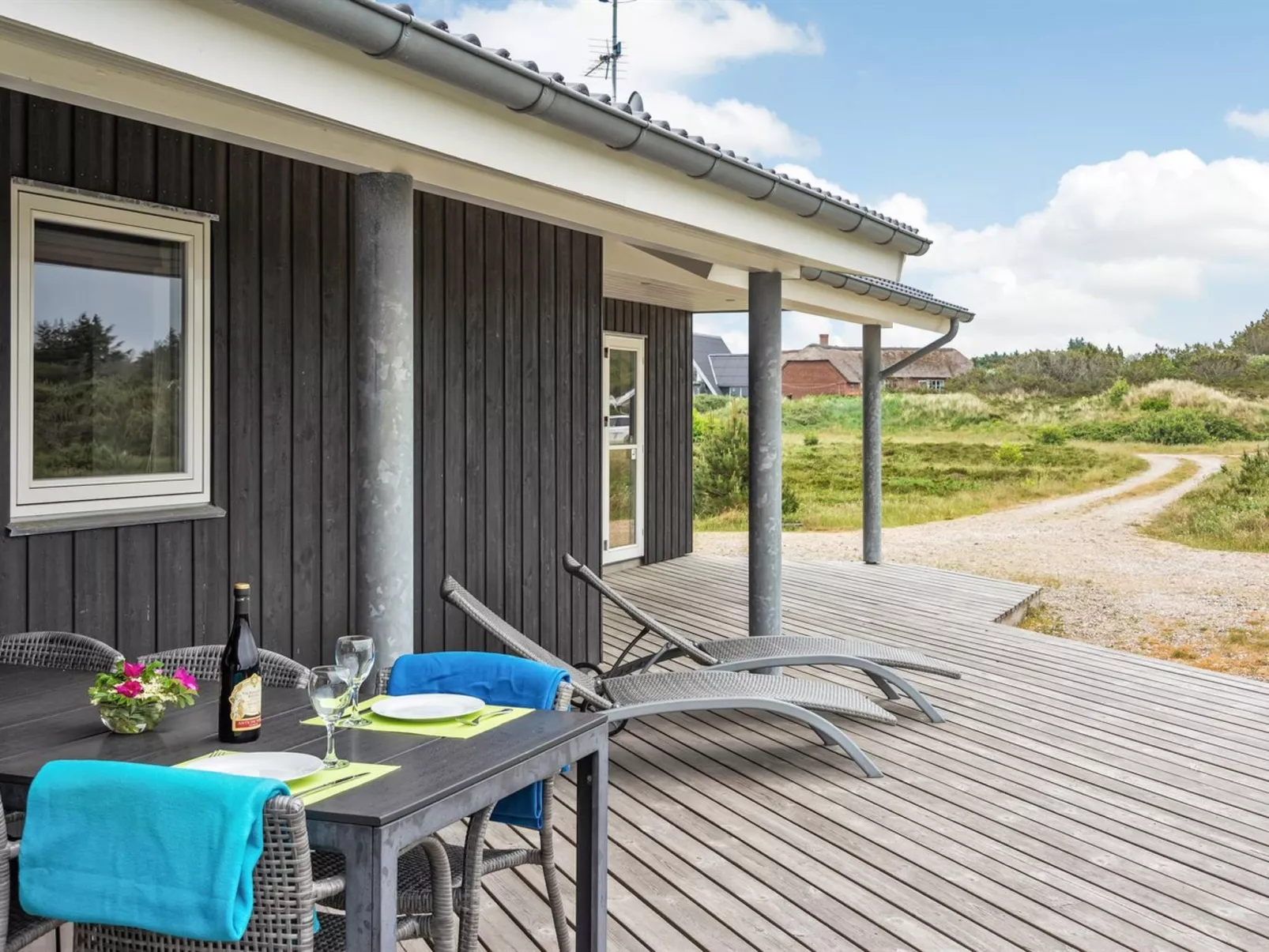 "Luzia" - 1.2km from the sea-Dehors