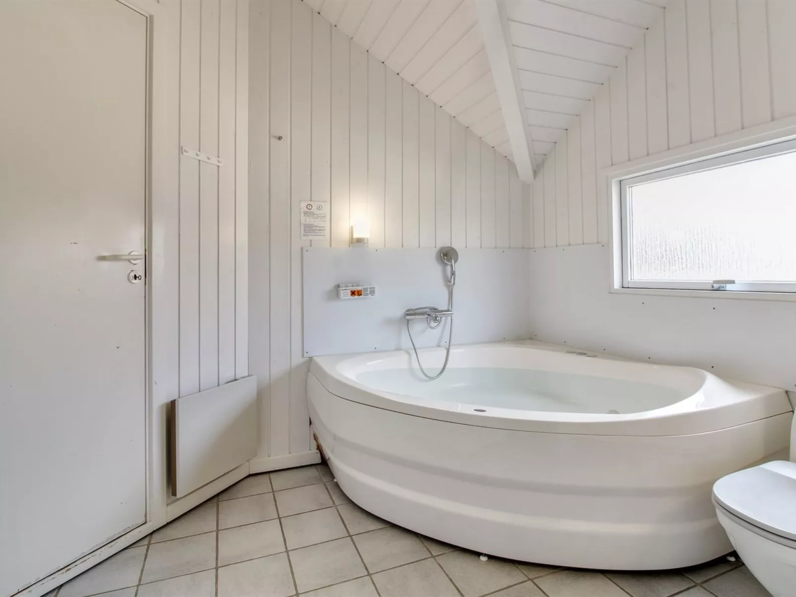 "Uma" - 400m from the sea-Inside