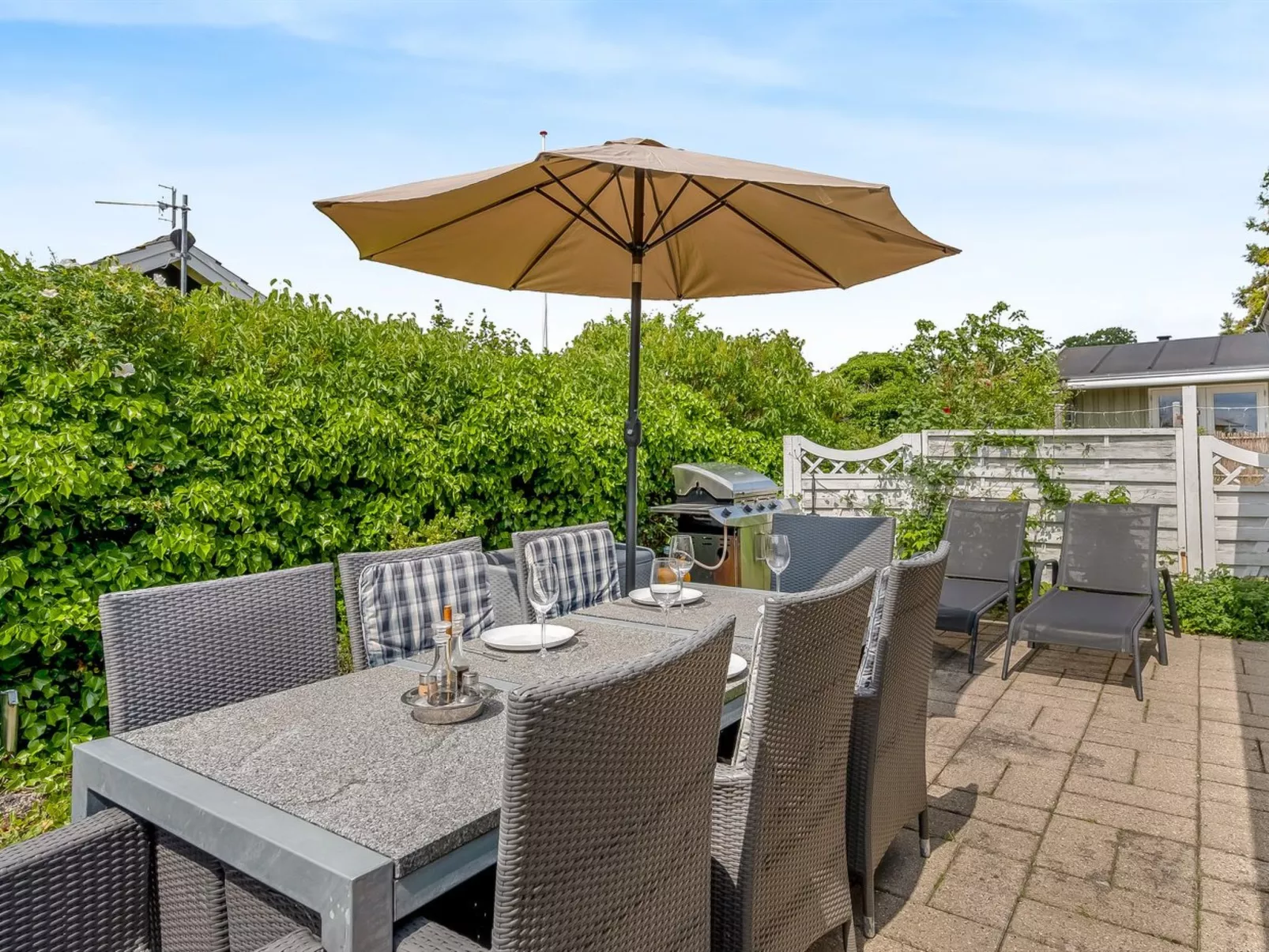 "Eilke" - 50m from the sea-Draußen