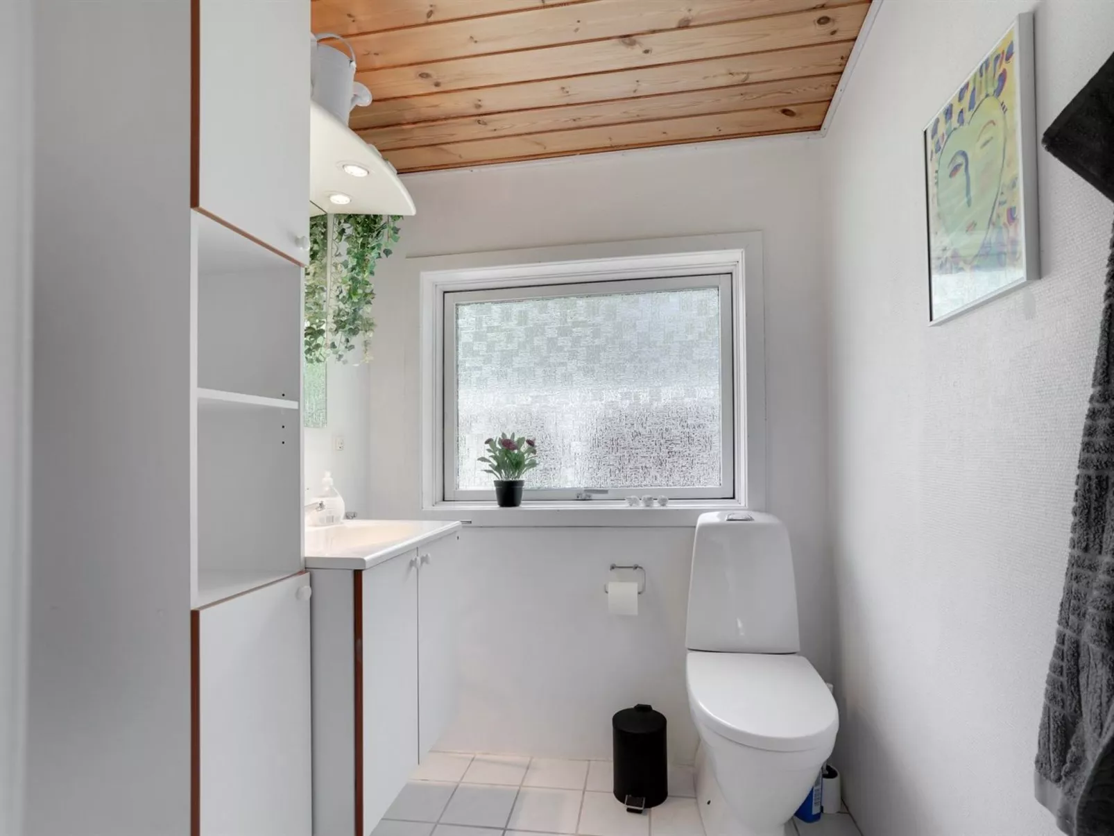 "Mainio" - 800m from the sea-Inside