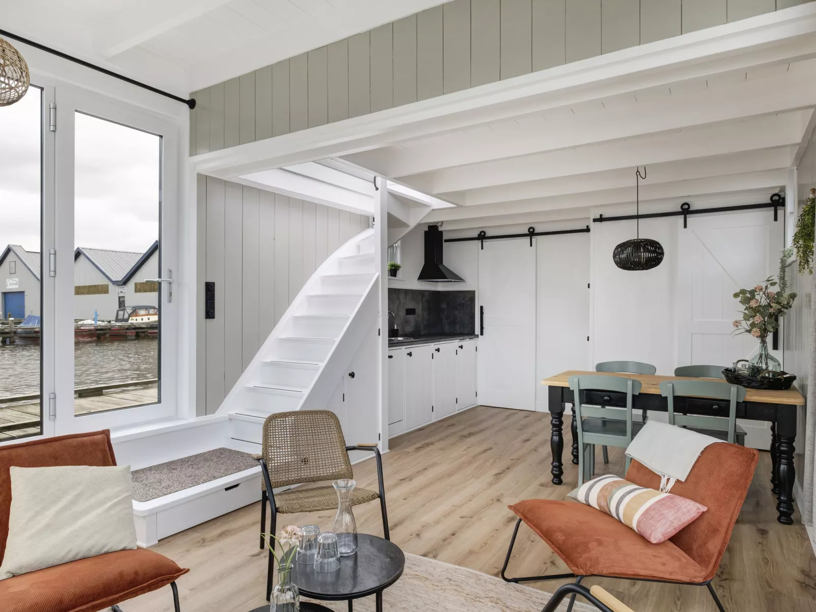 Harboursuite 2 incl. motorboot-Dedans