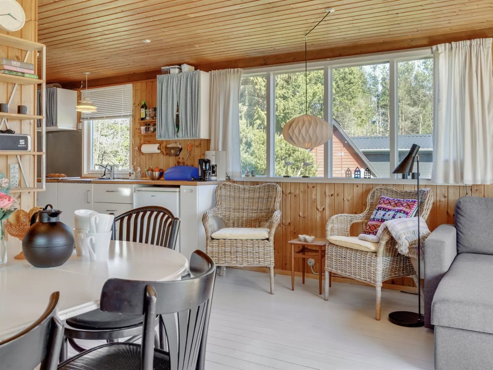 "Julla" - 1.5km from the sea-Dedans