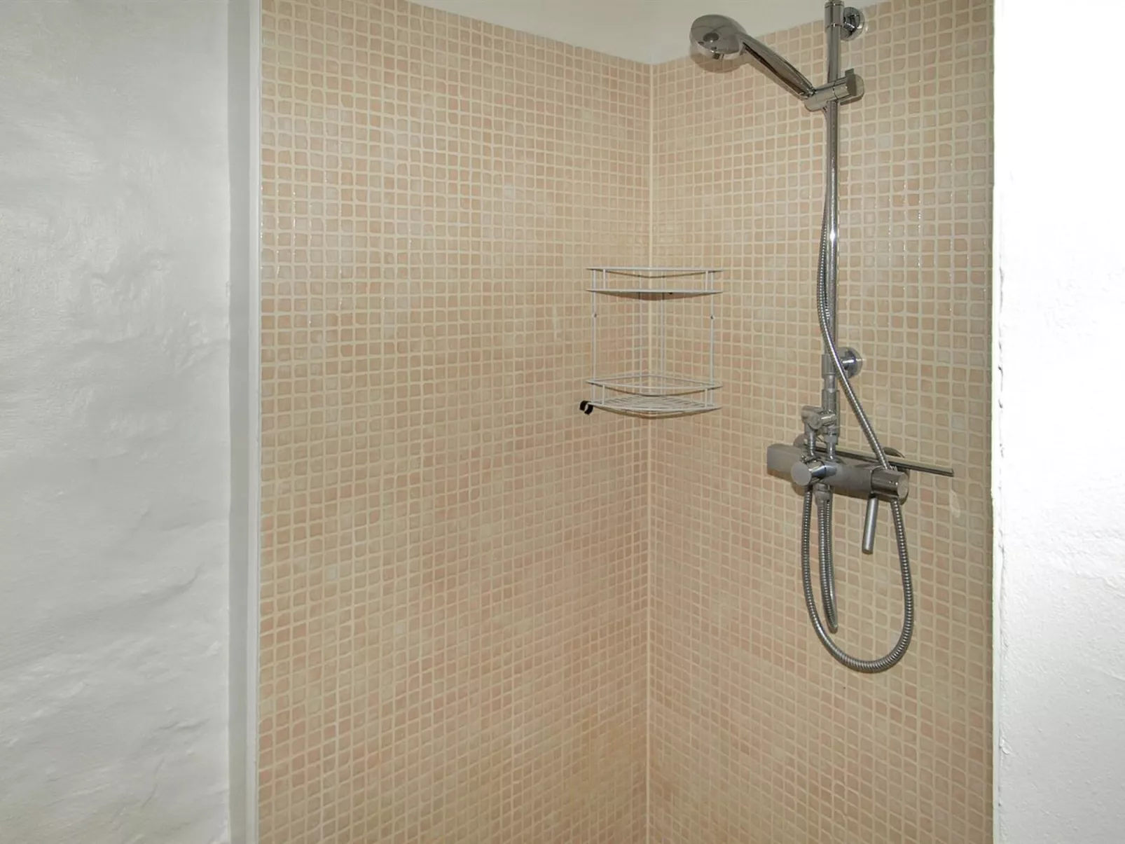 "Manfred" - 6km from the sea-Inside