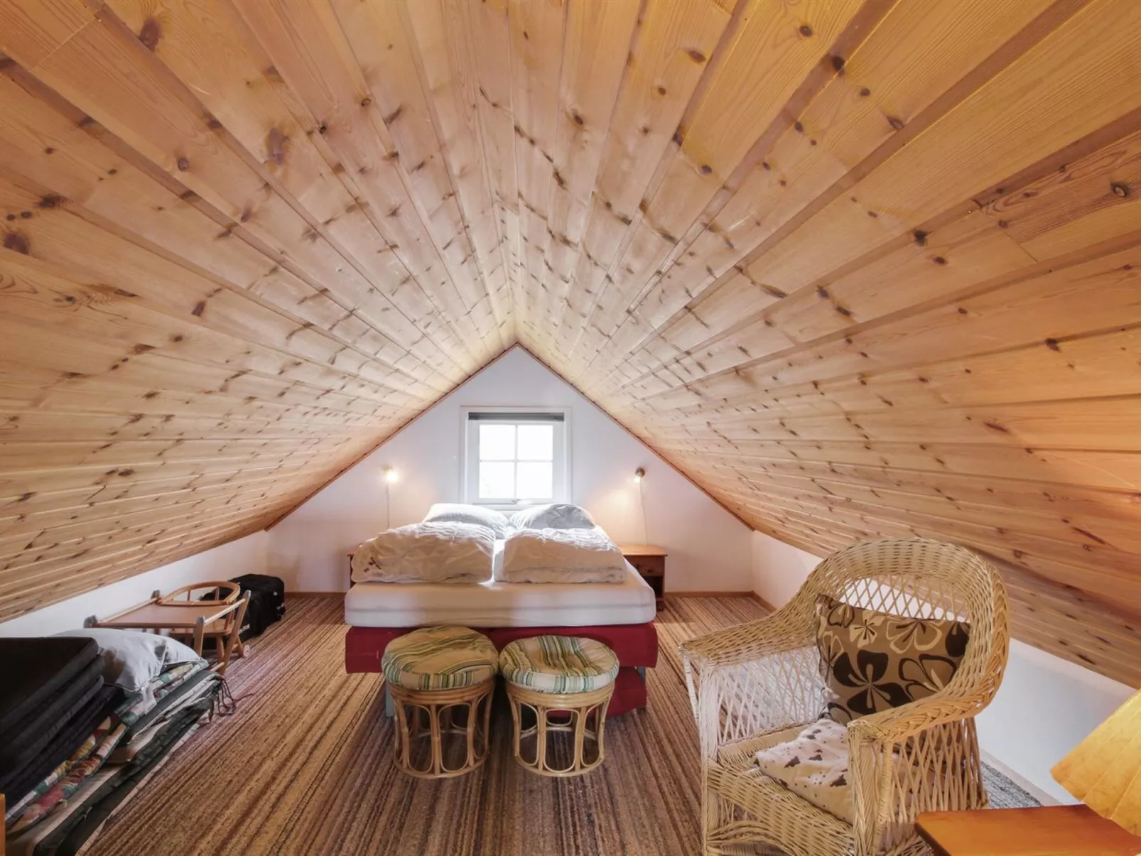 "Spurgh" - 250m from the sea-Inside