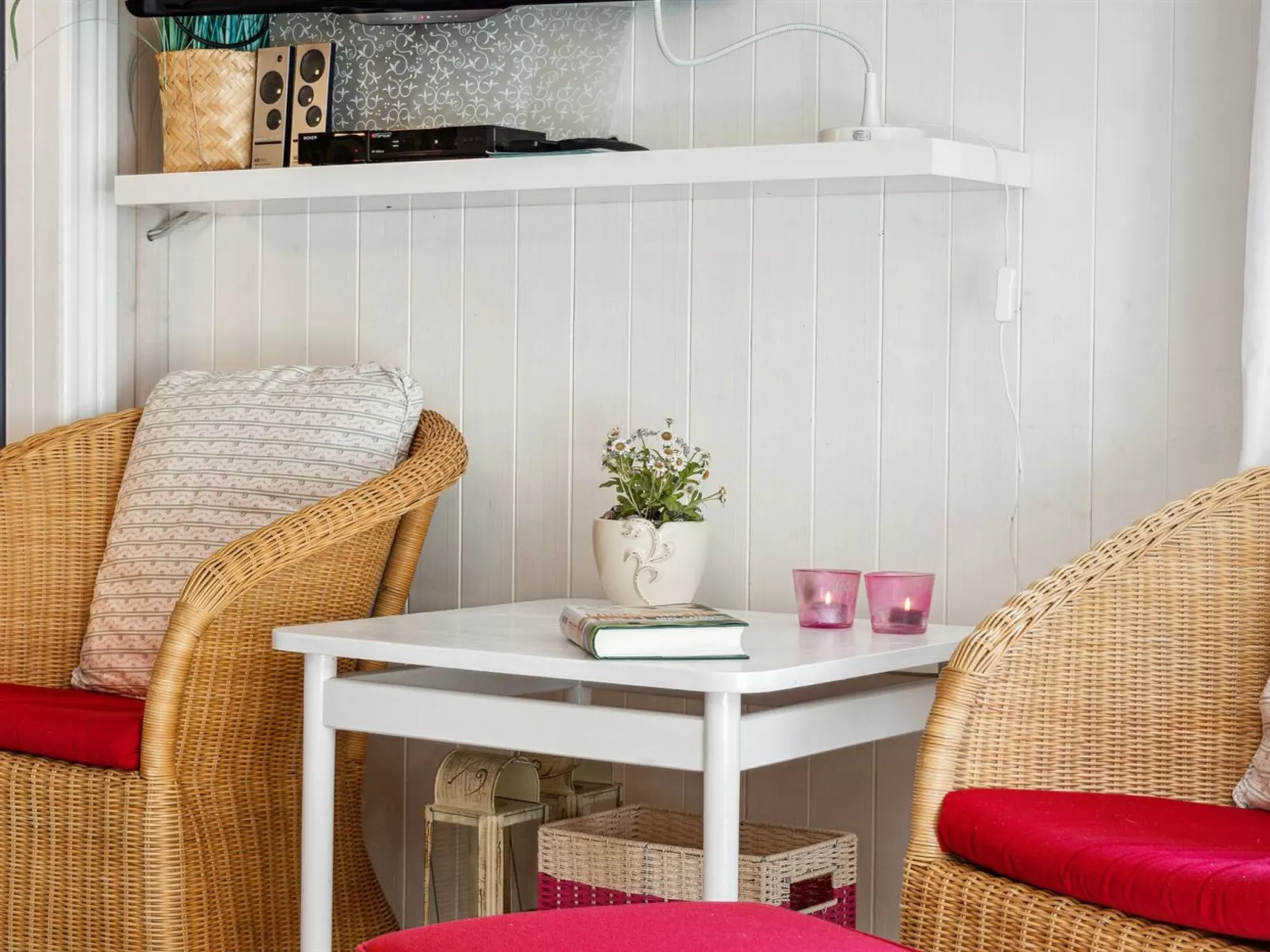 "Arild" - 10m from the sea-Dedans