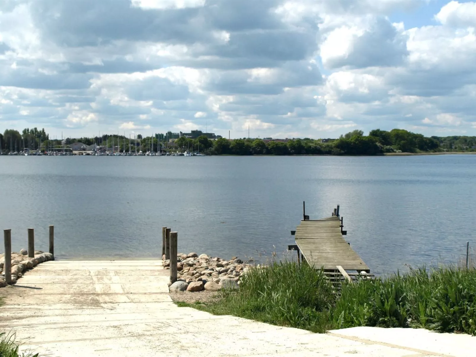 "Babette" - 75m to the fjord-Draußen