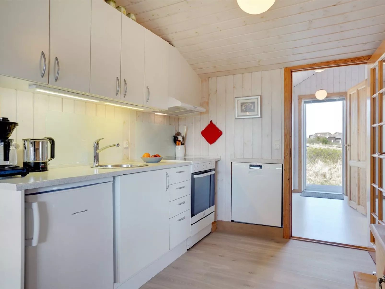 "Elmine" - 700m from the sea-Inside