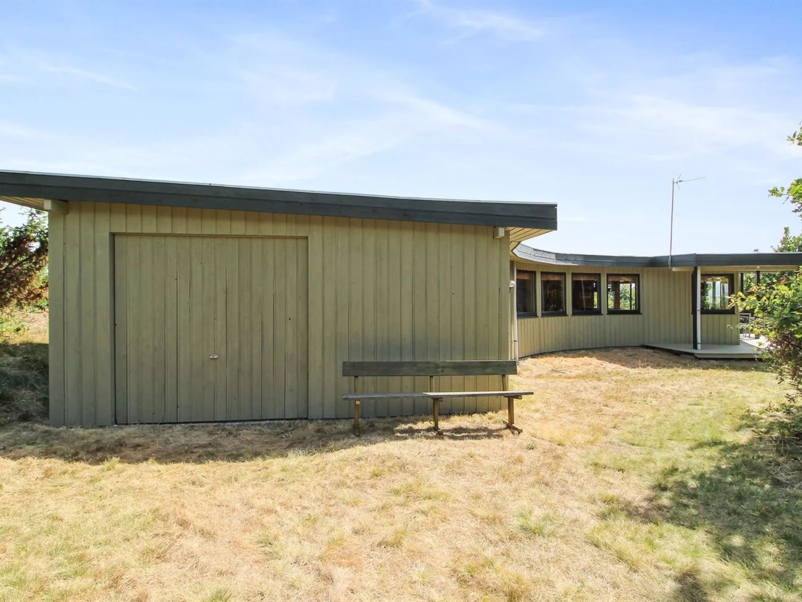 "Bryndis" - 300m from the sea-Outside