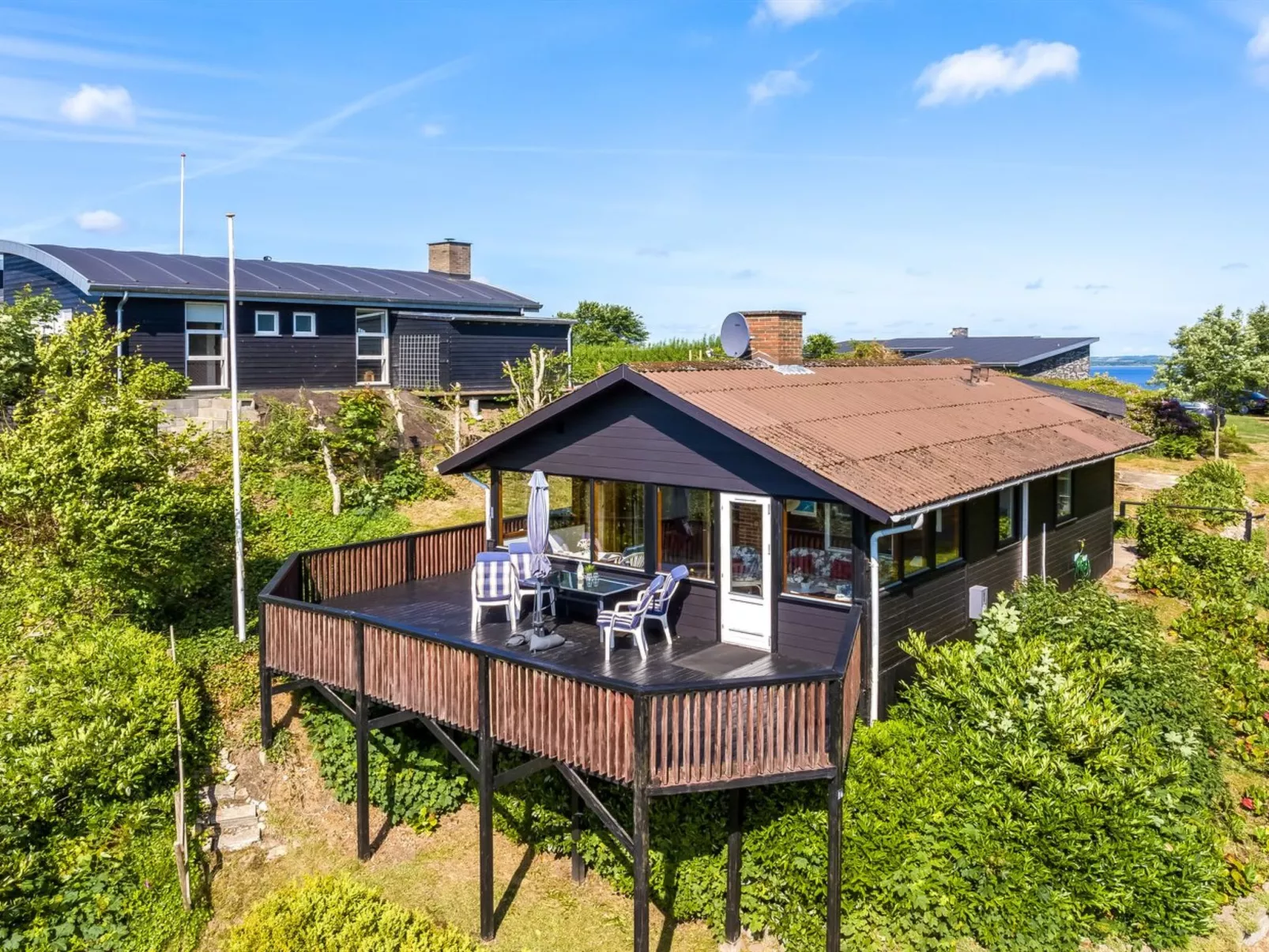 "Imgert" - 300m to the fjord-Outside