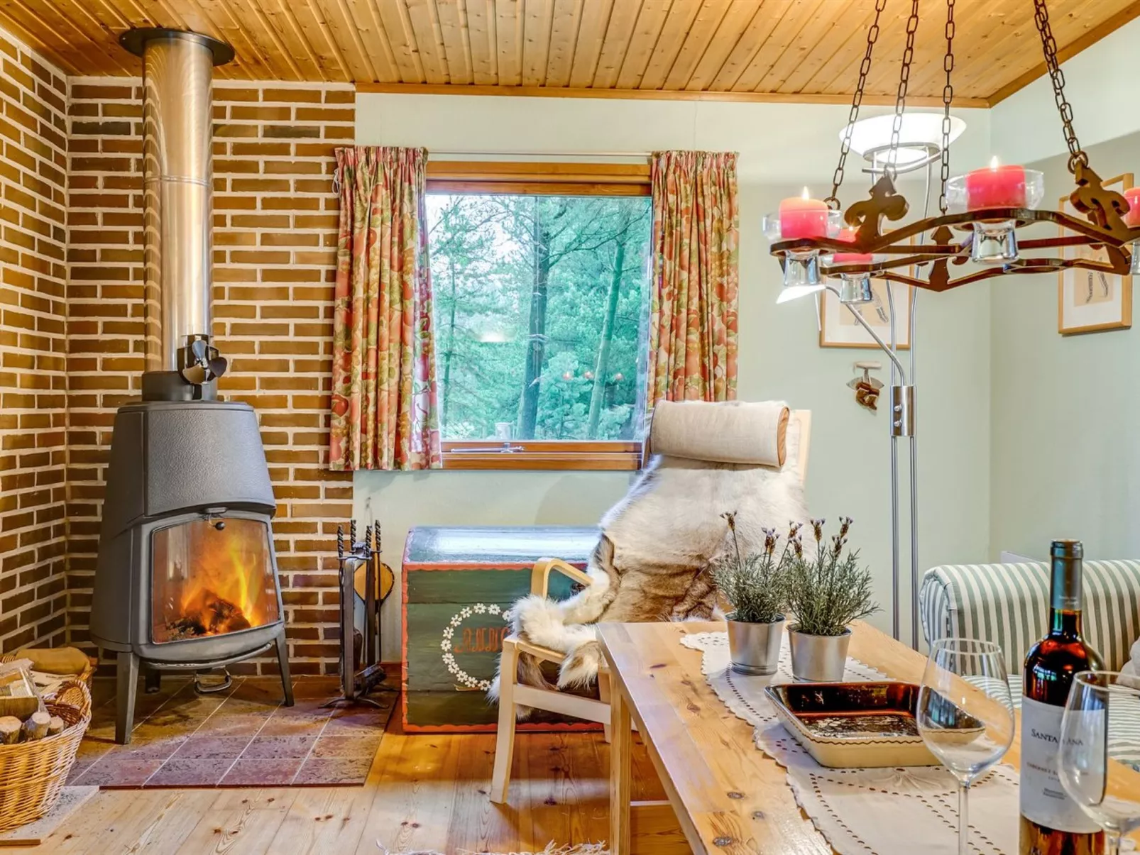 "Carina" - 5km from the sea-Inside