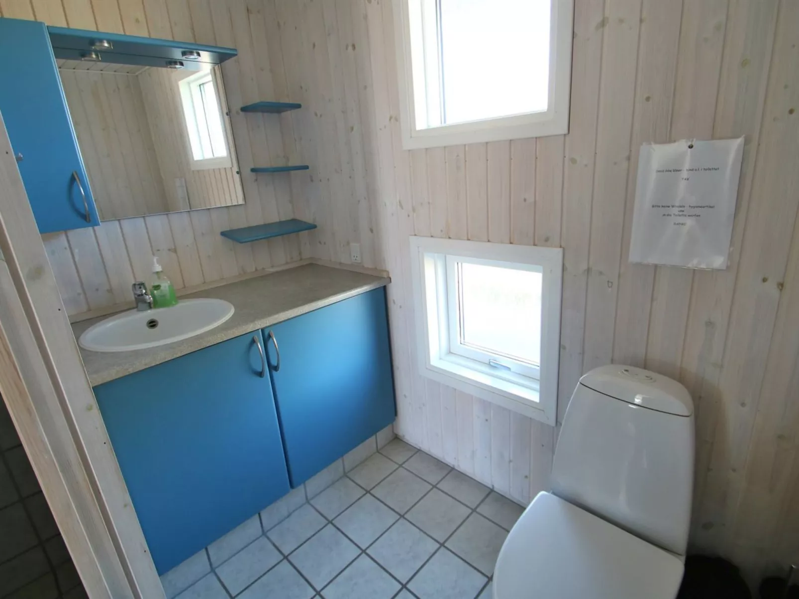 "Aaran" - 300m from the sea-Drinnen