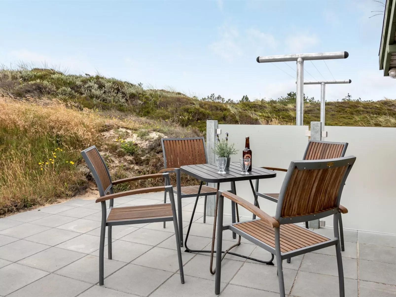 "Tennie" - 300m from the sea-Draußen