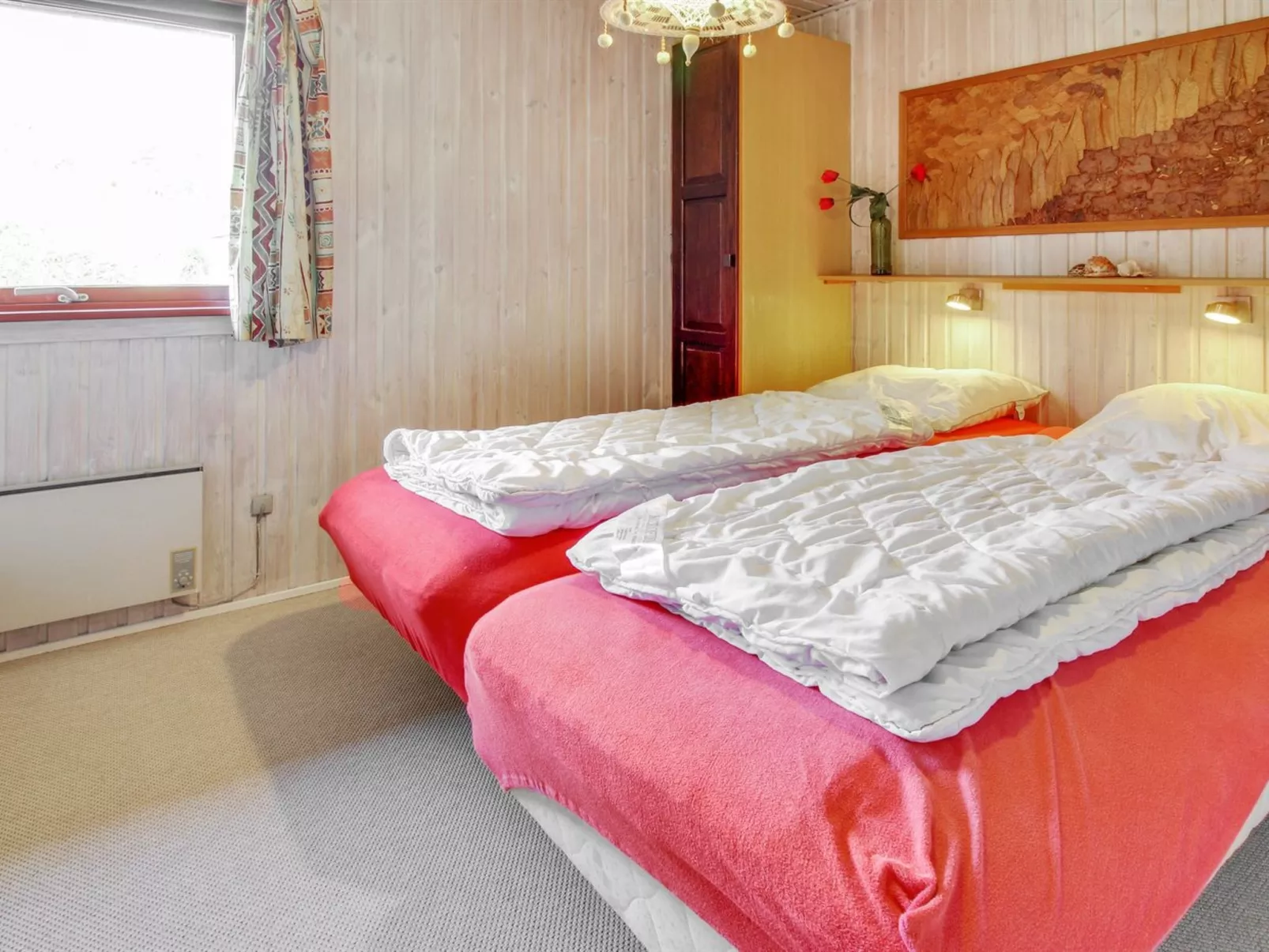 "Bonde" -  from the sea-Drinnen