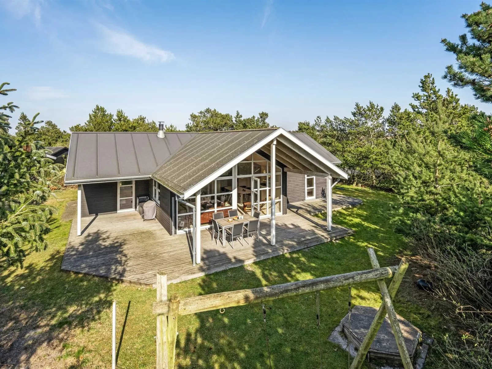 "Anethe" - 100m to the fjord-Outside