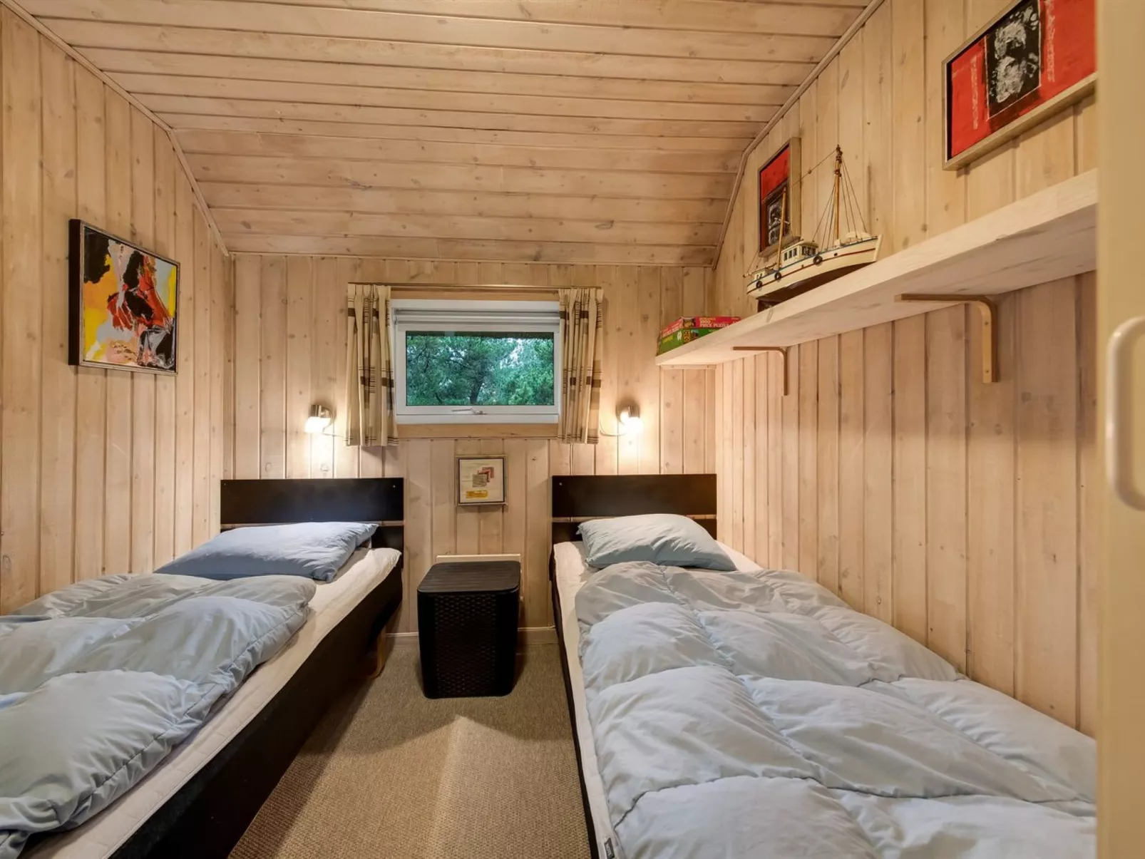 "Patrik" - 1.4km from the sea-Inside