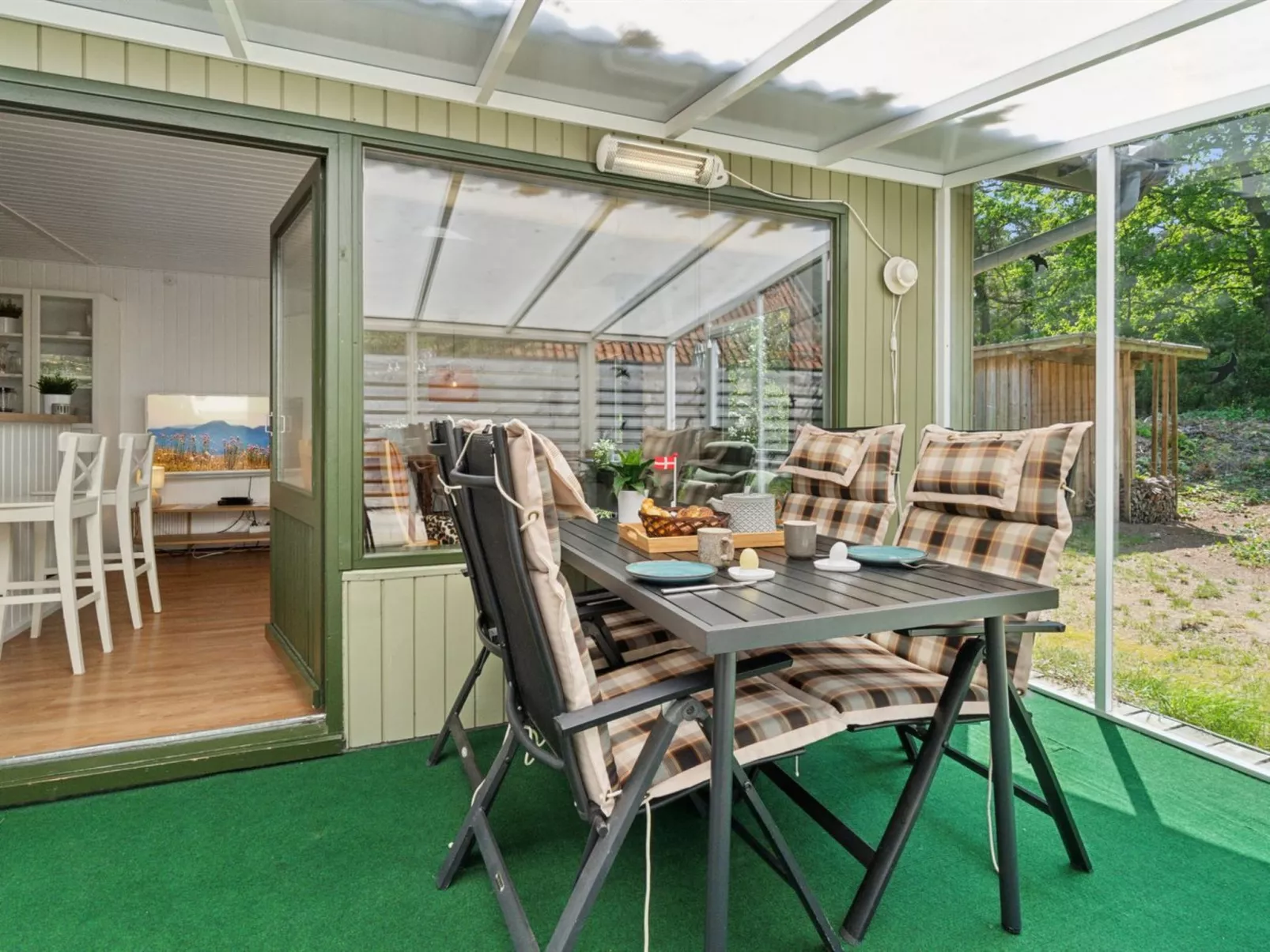 "Ellinor" - 300m from the sea-Inside