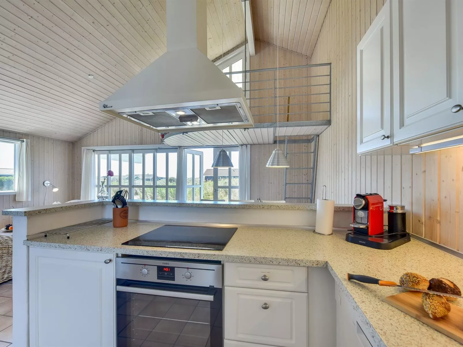 "Dorethea" - 300m from the sea-Inside