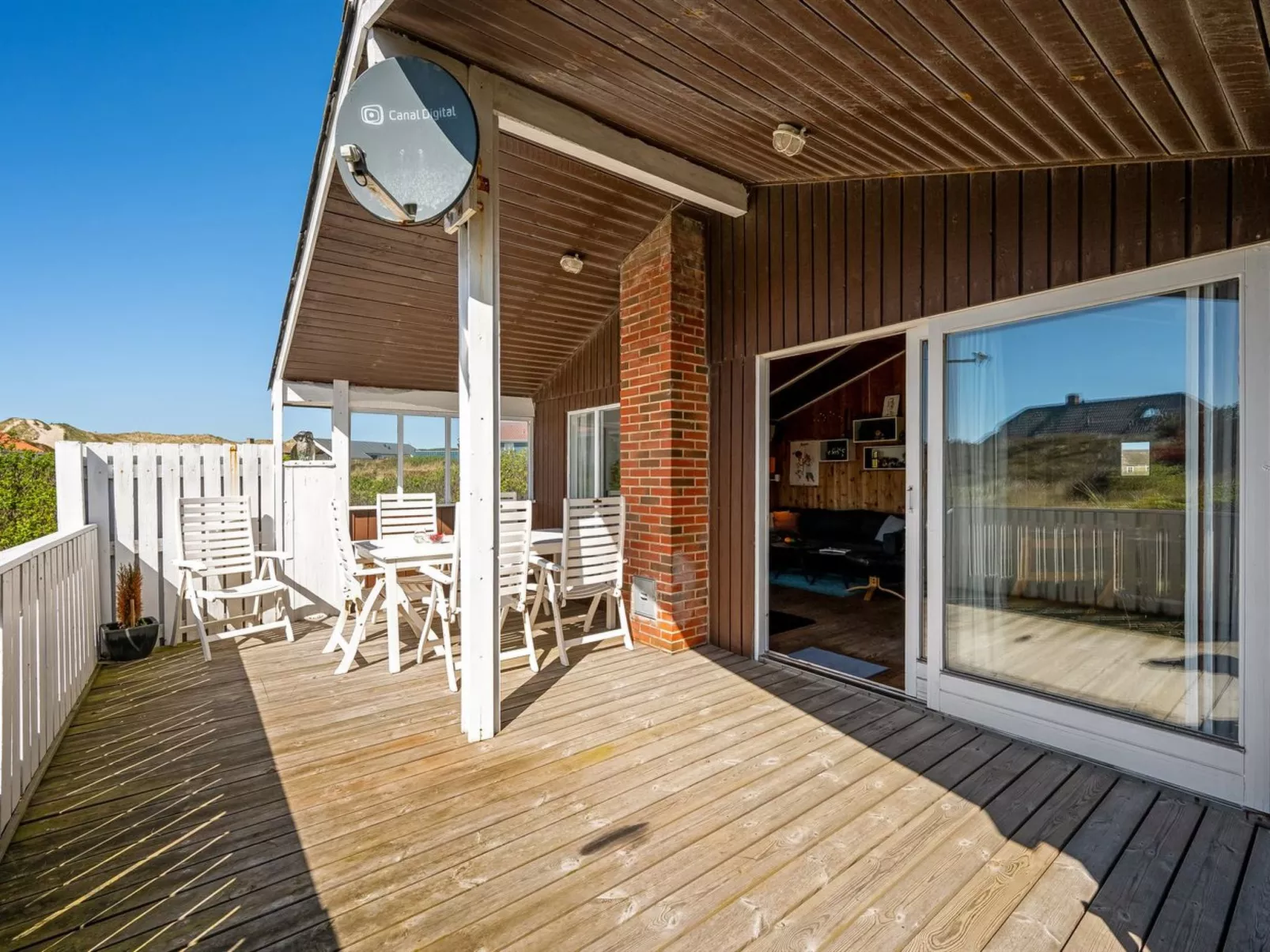 "Brigit" - 200m from the sea-Outside