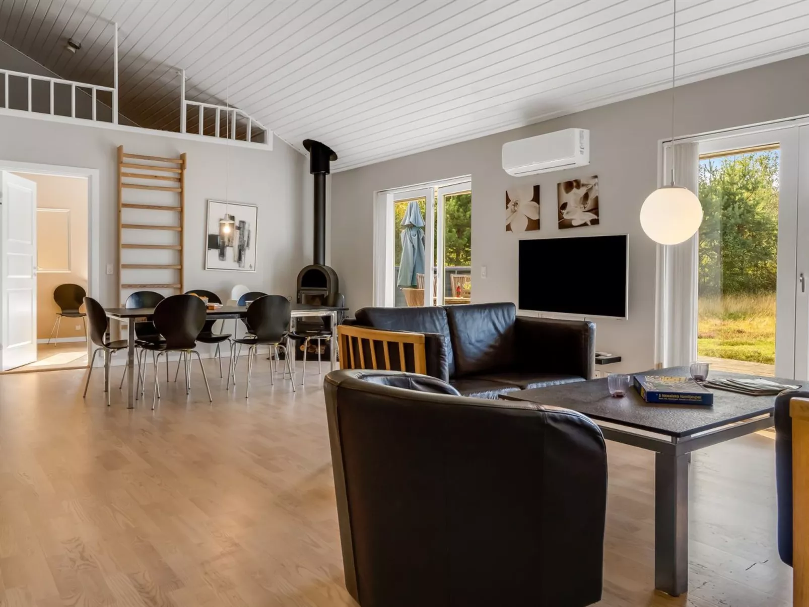 "Jurgis" - 300m from the sea-Inside