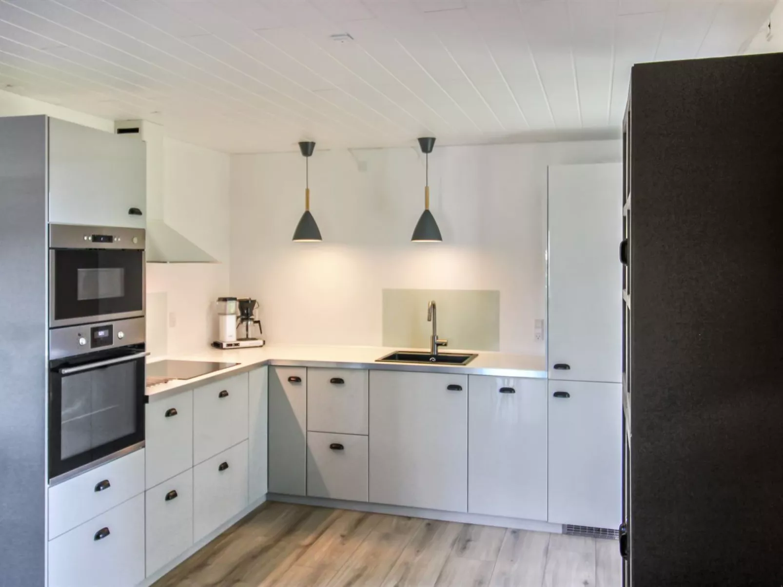 "Rask" - 3km from the sea-Inside