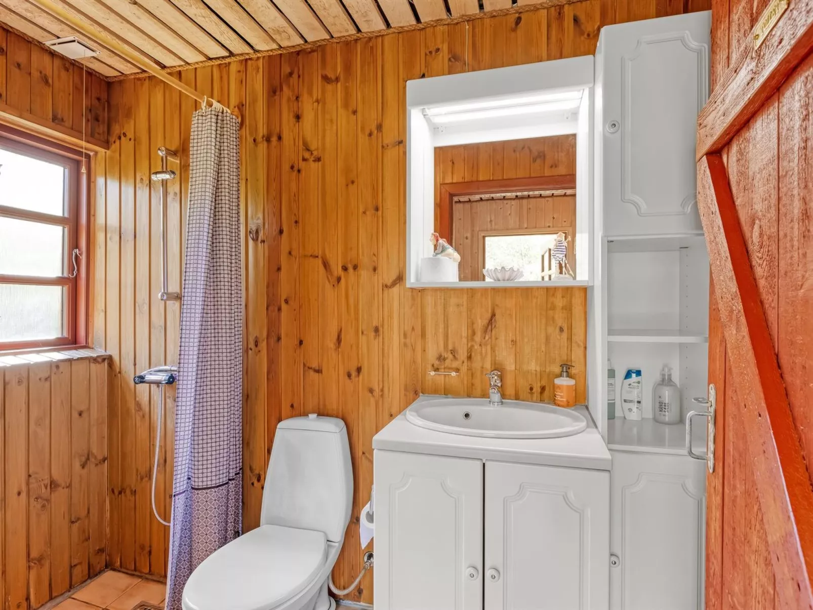 "Sofia" - 500m from the sea-Inside