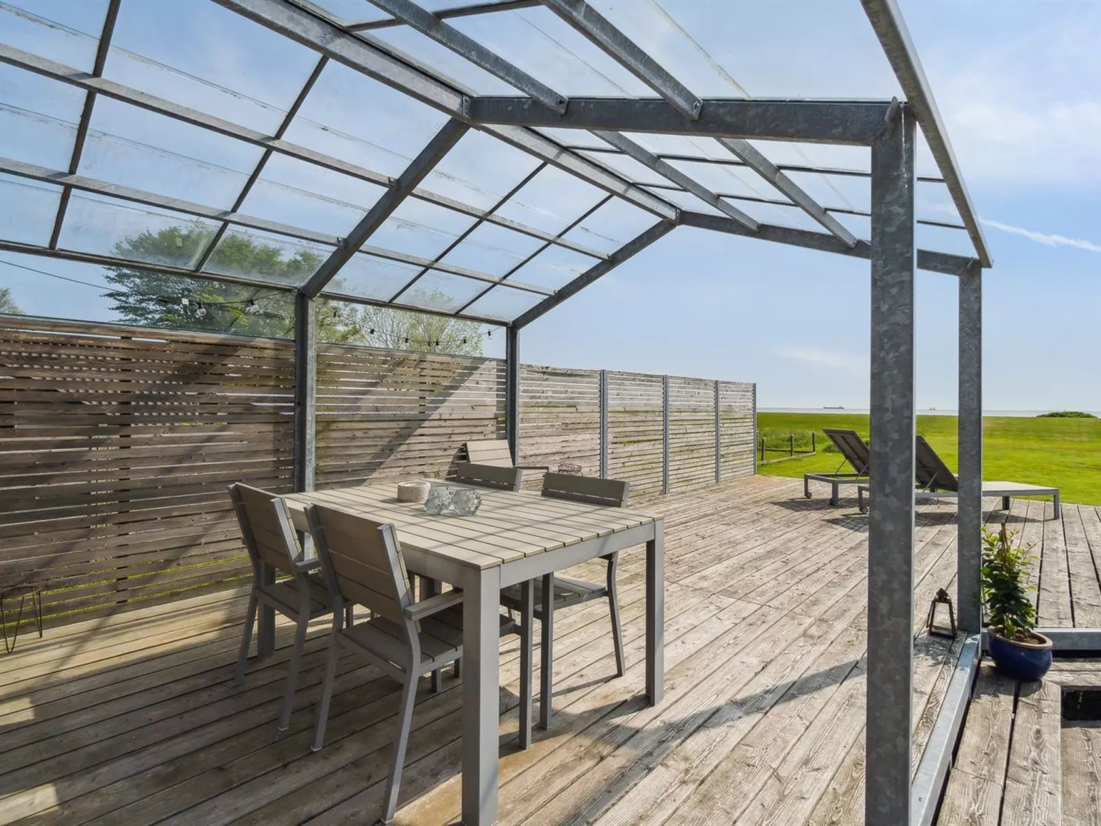 "Gundborg" - 100m from the sea-Draußen