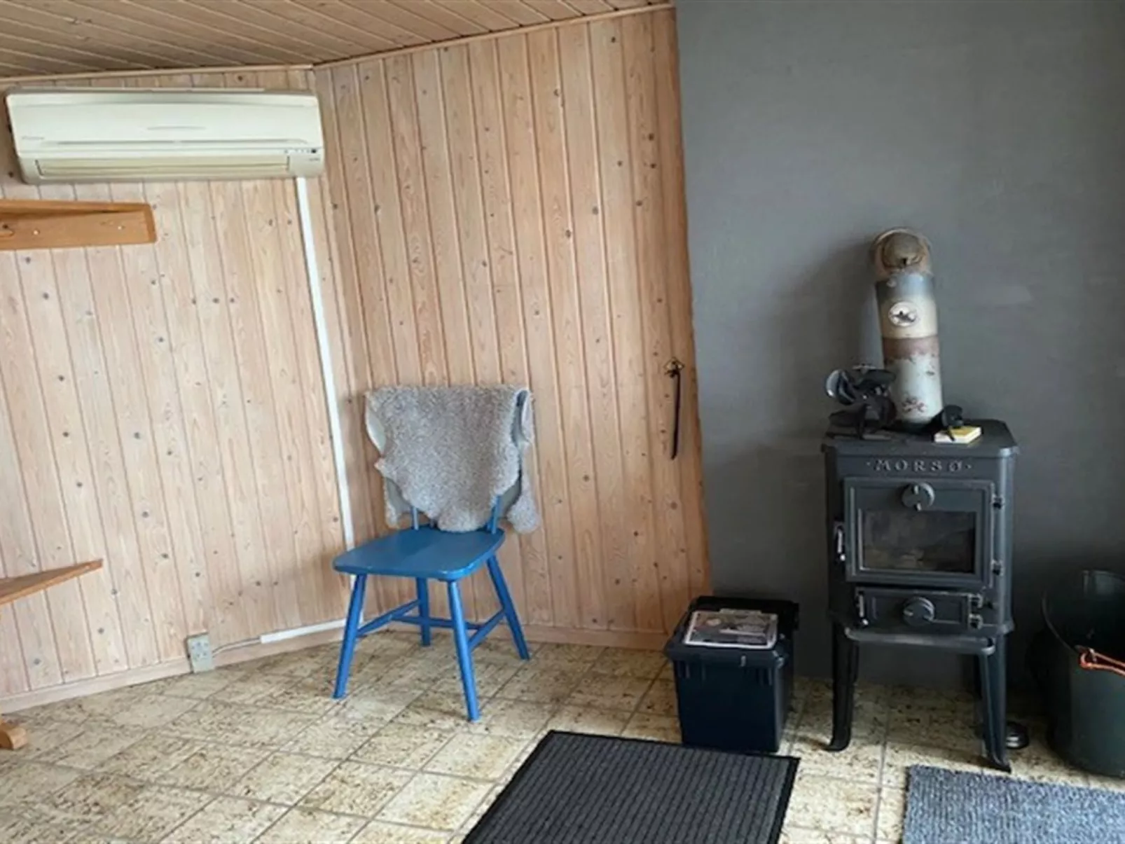 "Udder" - 50m to the fjord-Dedans