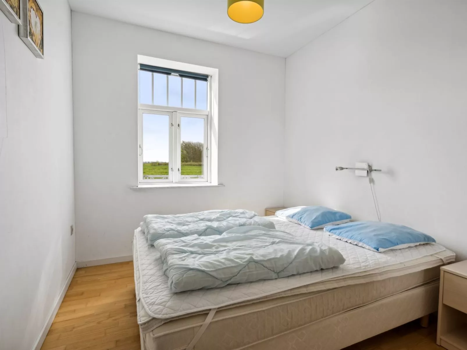 "Adine" - 13km from the sea-Inside