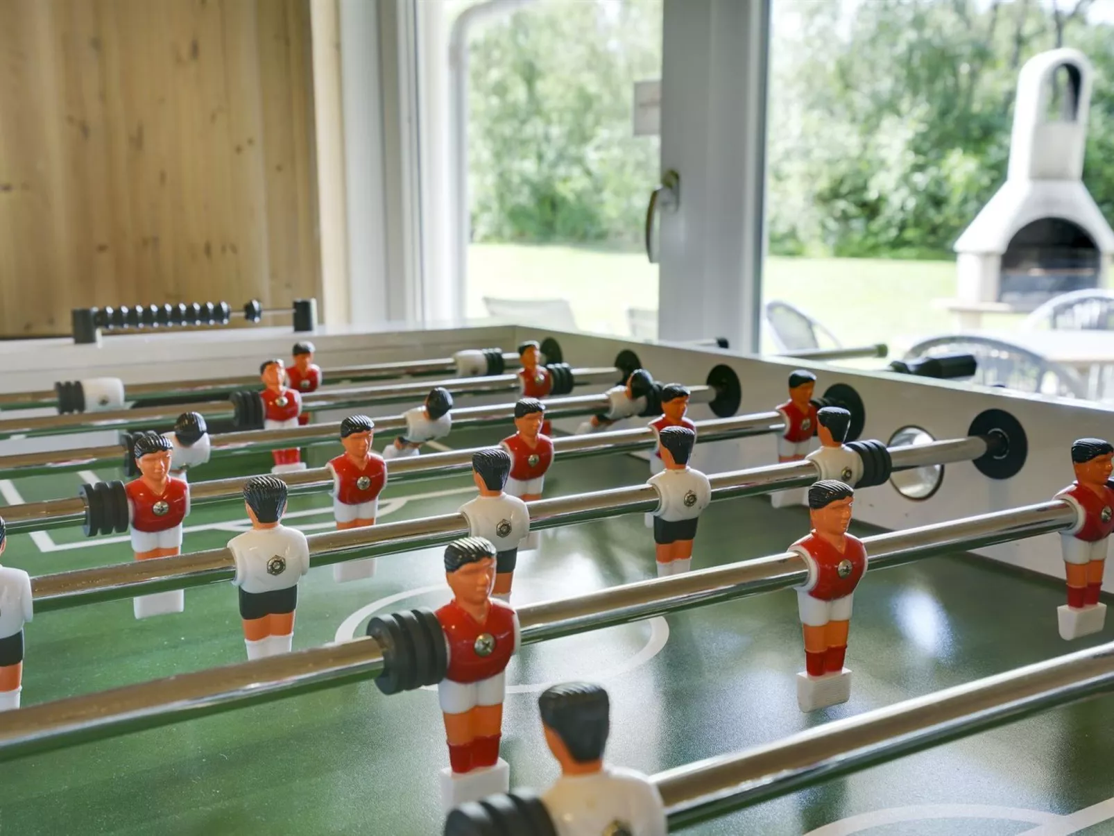 "Hughe" - 300m from the sea-Drinnen