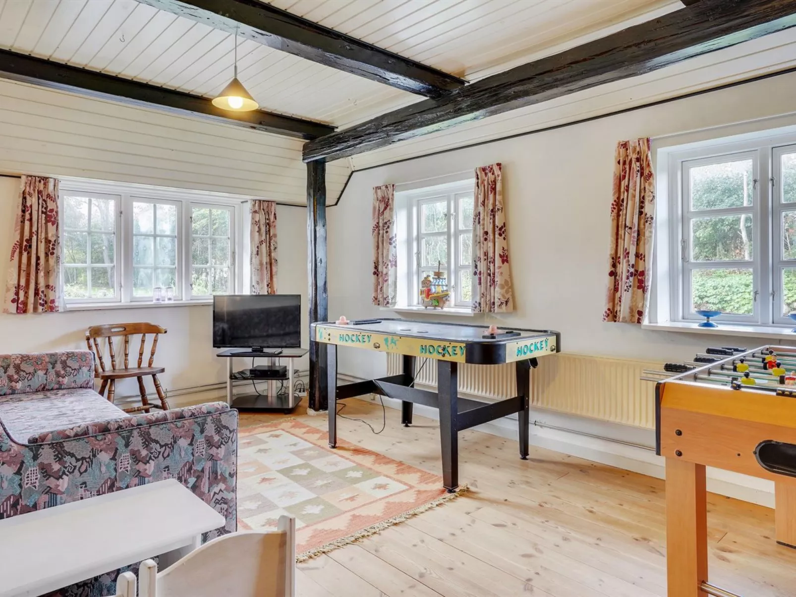 "Hedda" - 15km from the sea-Dedans