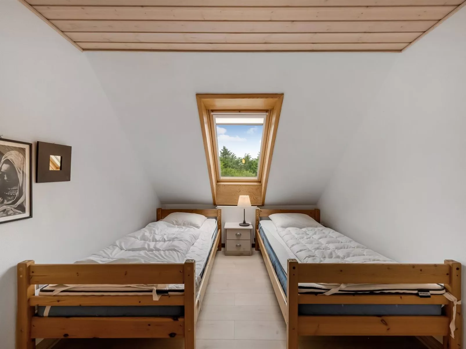 "Wilmar" - 1km to the fjord-Inside