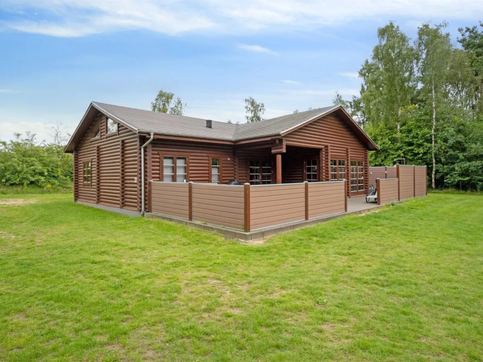 "Frederica" - 30km from the sea-Draußen