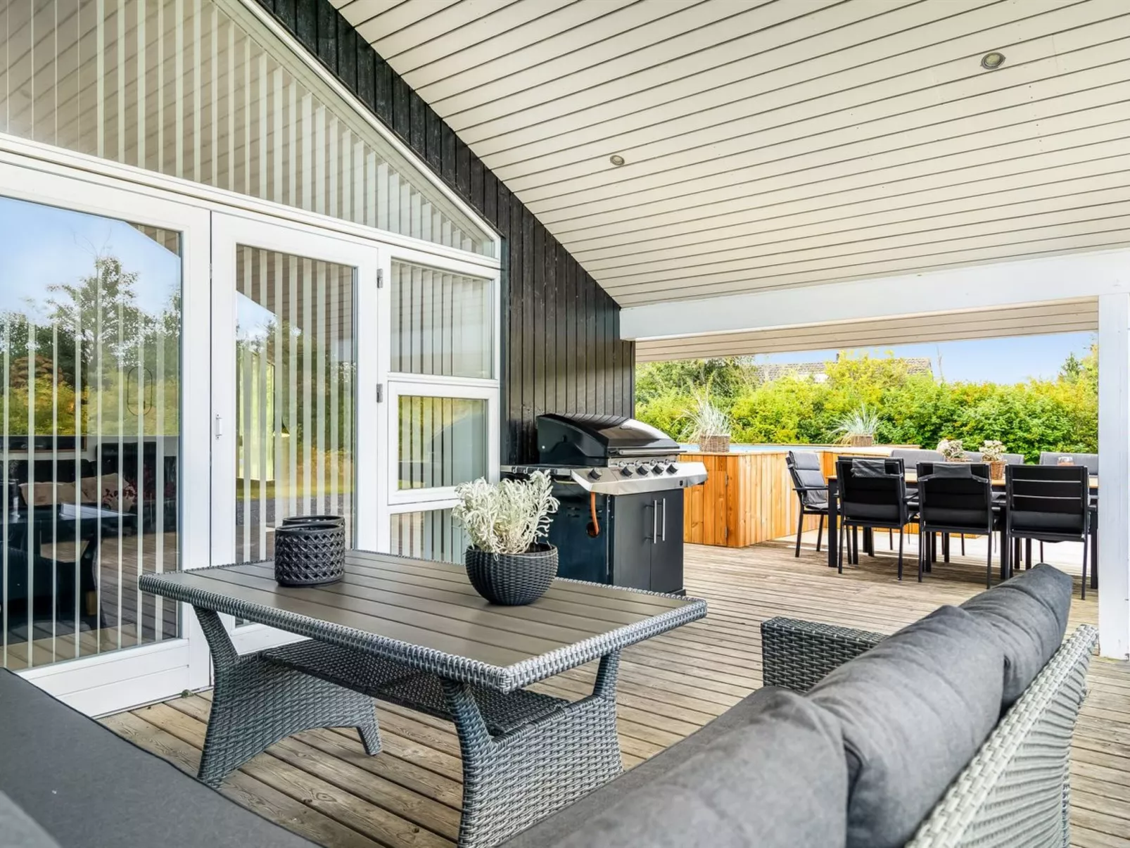 "Asel" - 4km from the sea-Outside