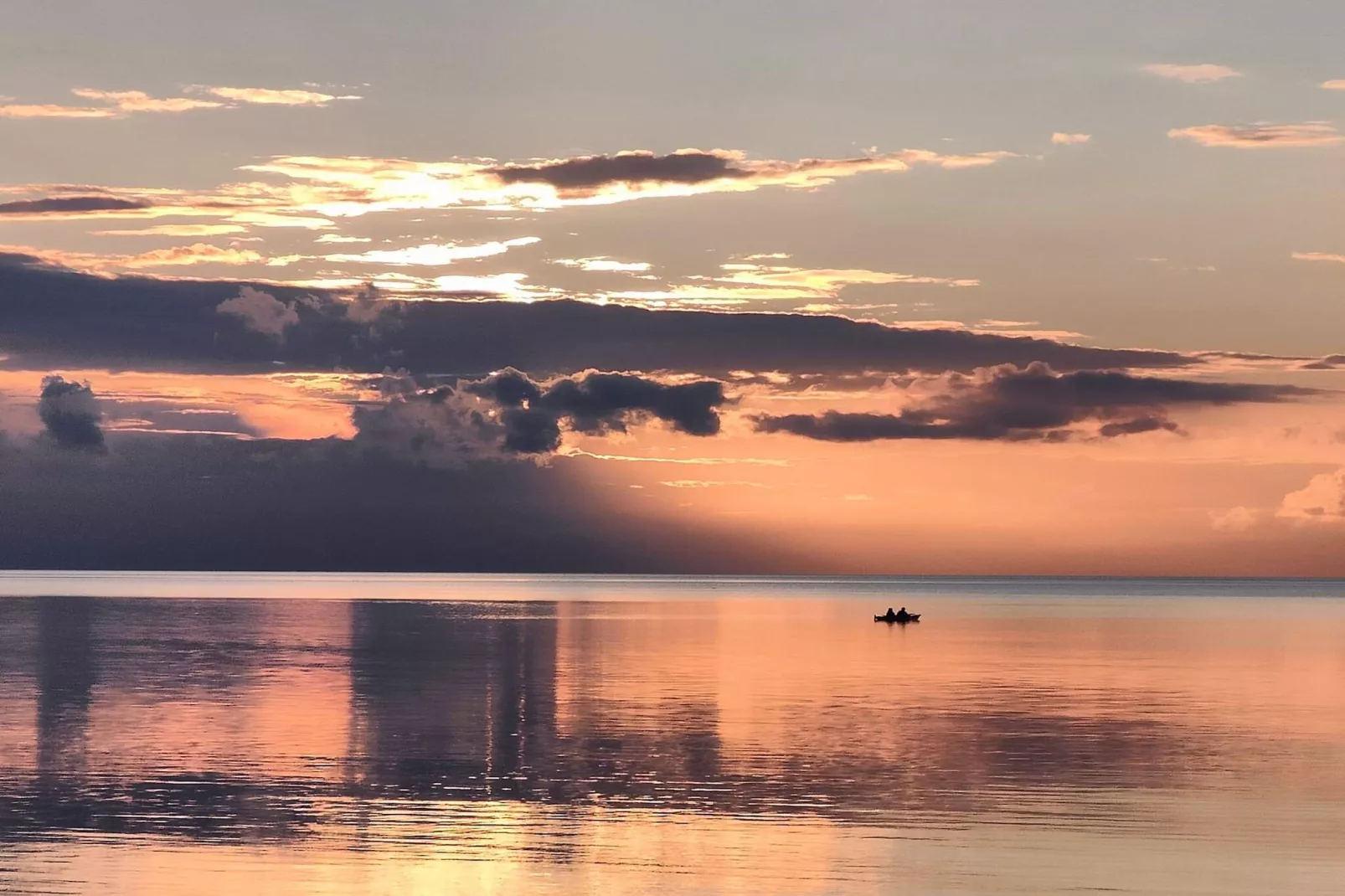 Retraite en bord de mer avec sauna -- By Traum Ferienwohnungen-Vue sur l'eau