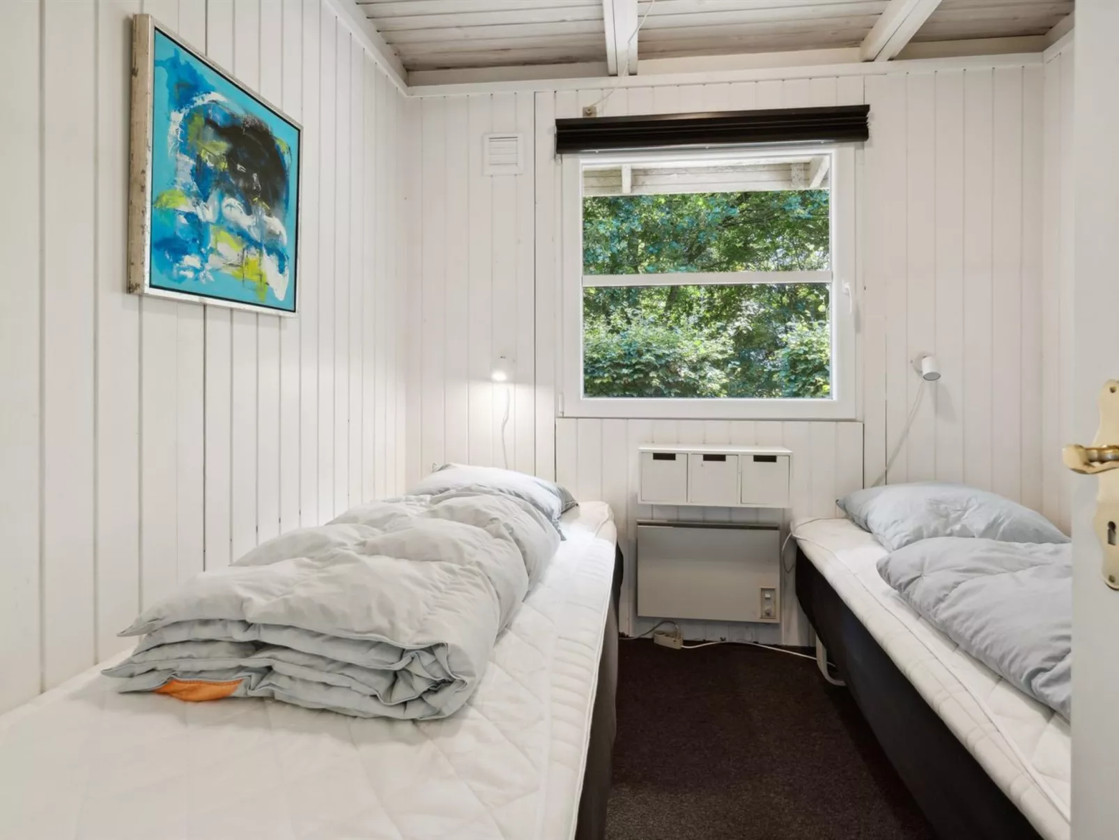 "Aki" - 30km from the sea-Dedans